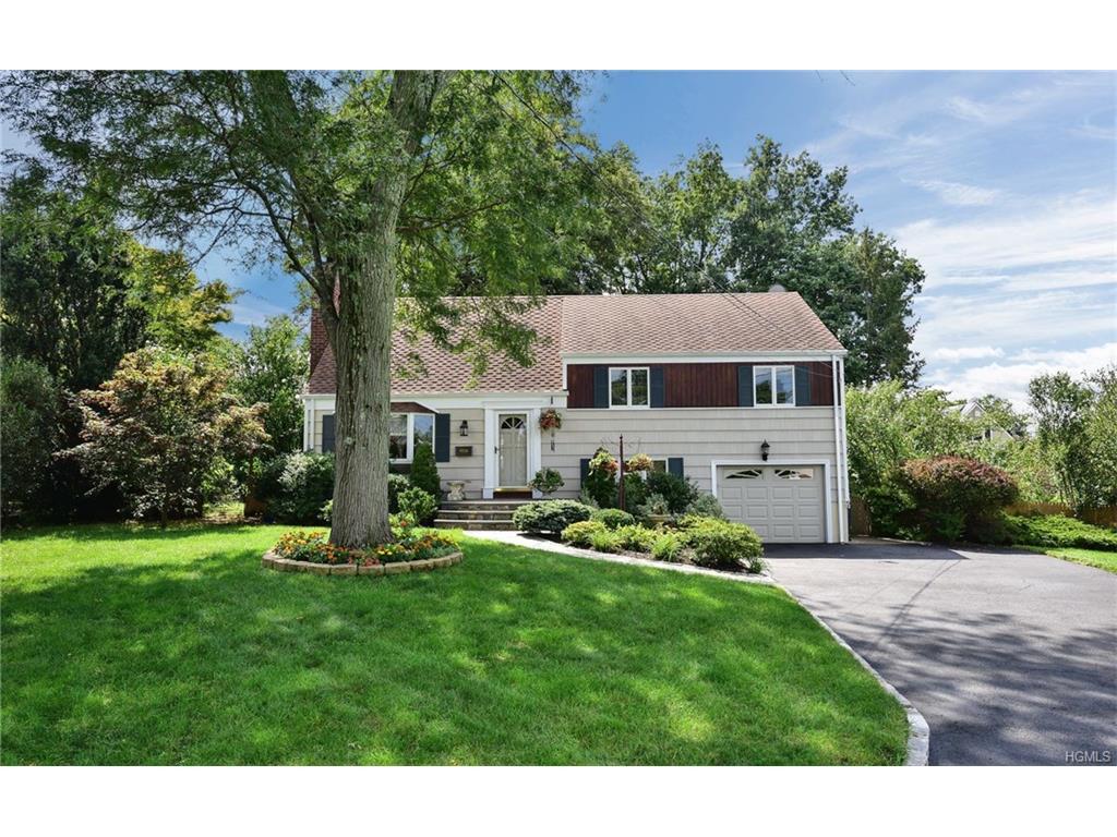 11 Maplewood Lane - Photo 1