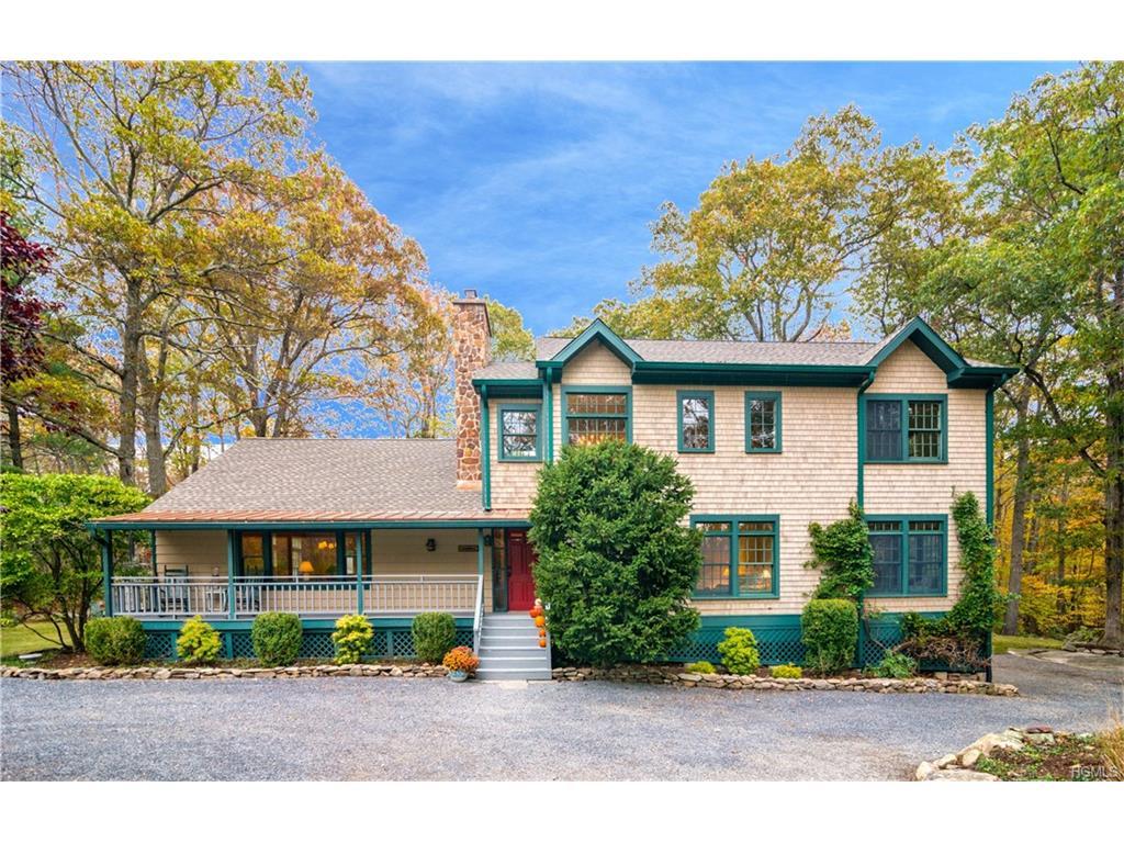 11 Kinnicut Road East - Photo 1