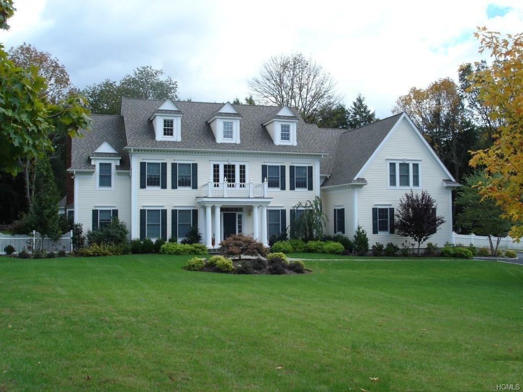 2 Falcon Ridge Drive - Photo 1