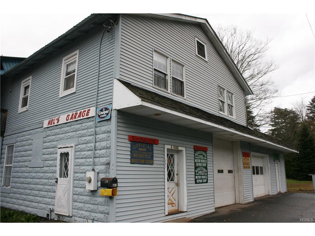 841 Branch Hortonville Road - Photo 1