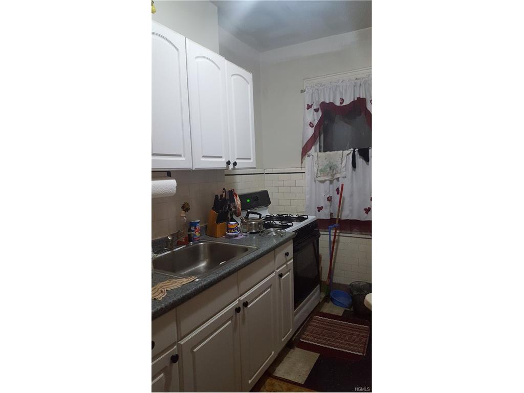 957 221st Street - Photo 1