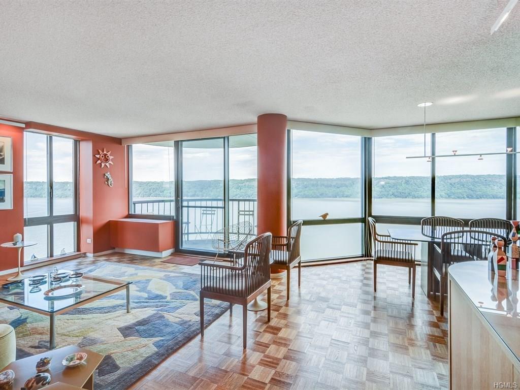 2521 Palisade Avenue - Photo 1