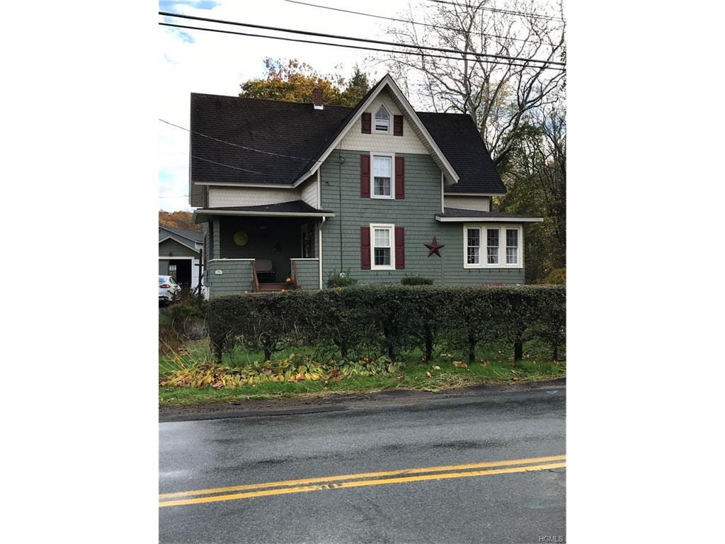 24 Maple Avenue - Photo 1
