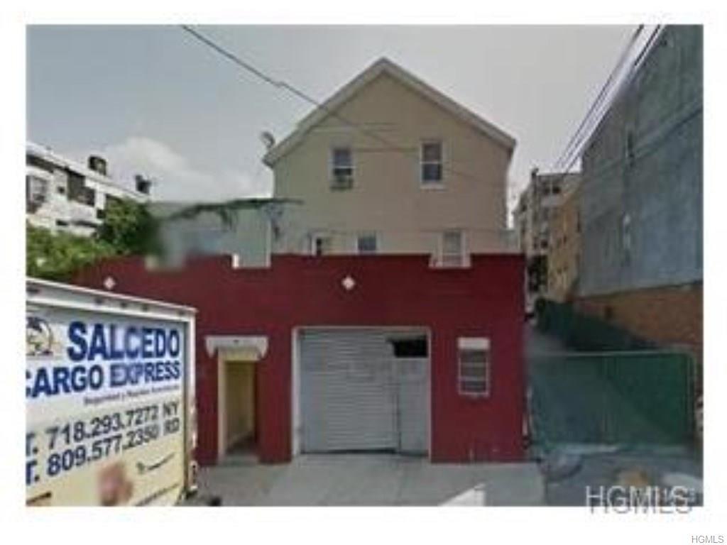 132 Oak Street - Photo 1