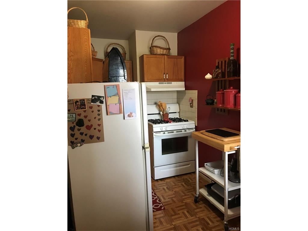 305 Sixth Avenue - Photo 1