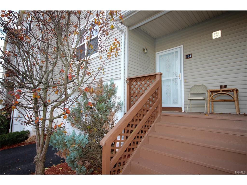 174 Highwood Drive - Photo 1
