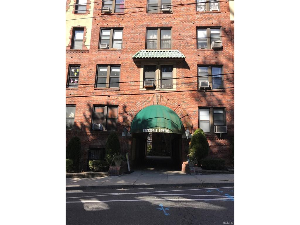 1 Columbia Avenue - Photo 1