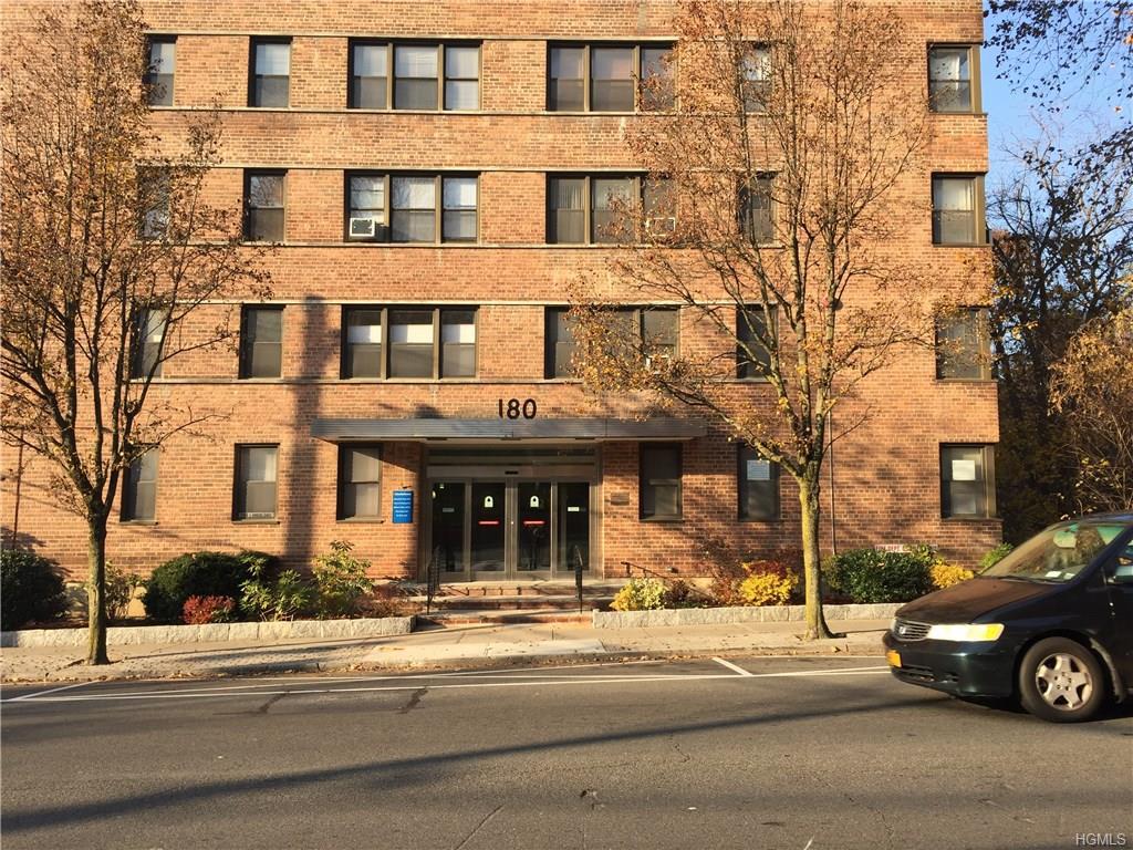 180 Hartsdale Road - Photo 1