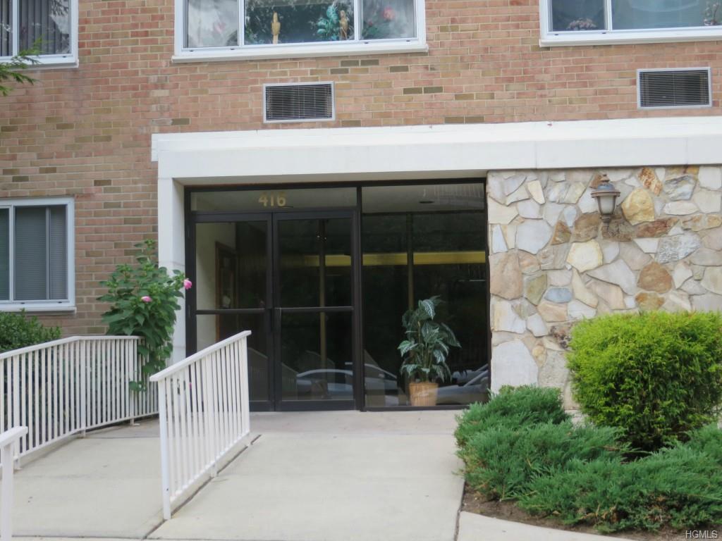 416 Benedict Avenue - Photo 1
