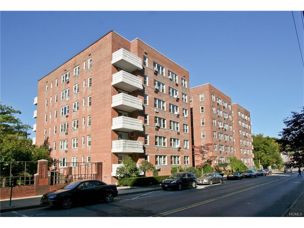 30 Hartsdale Avenue - Photo 1