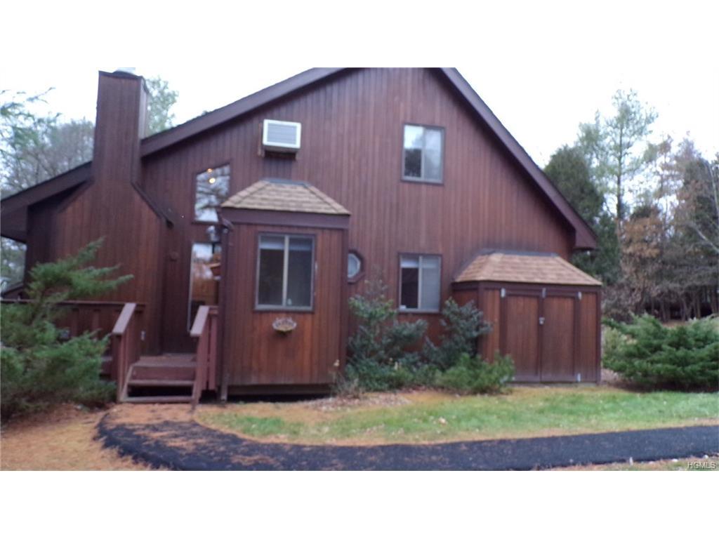 41 Lakeview Terrace - Photo 1