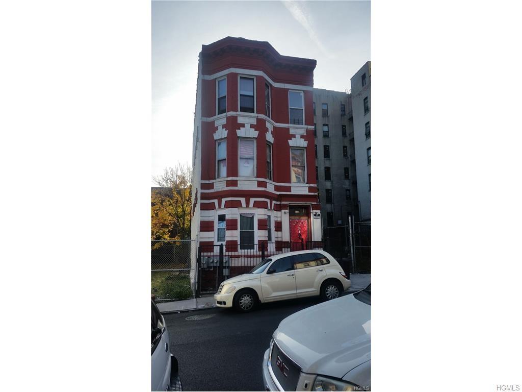862 164th Street - Photo 1