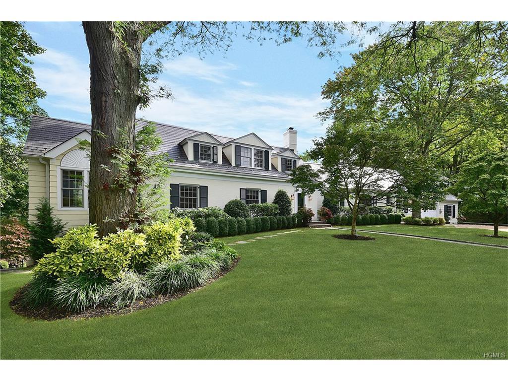 10 Highland Ridge Lane - Photo 1