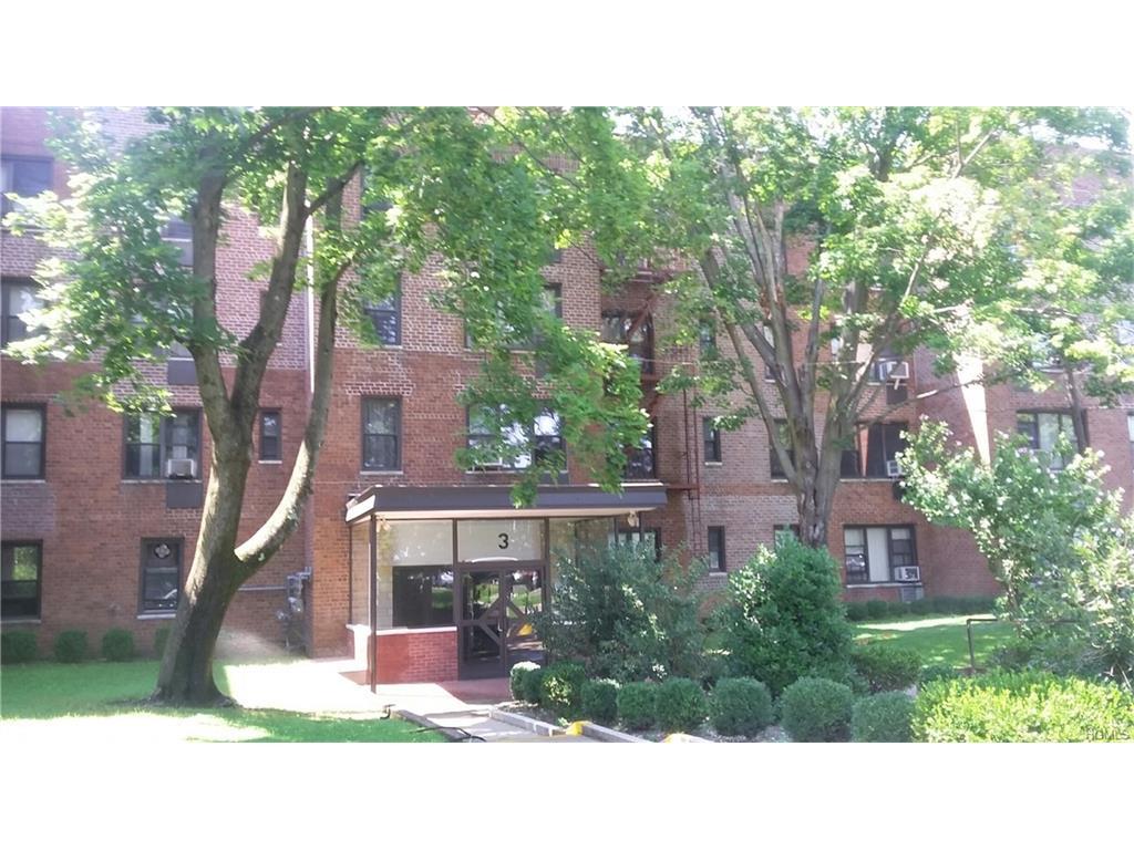 3 Remsen Road - Photo 1