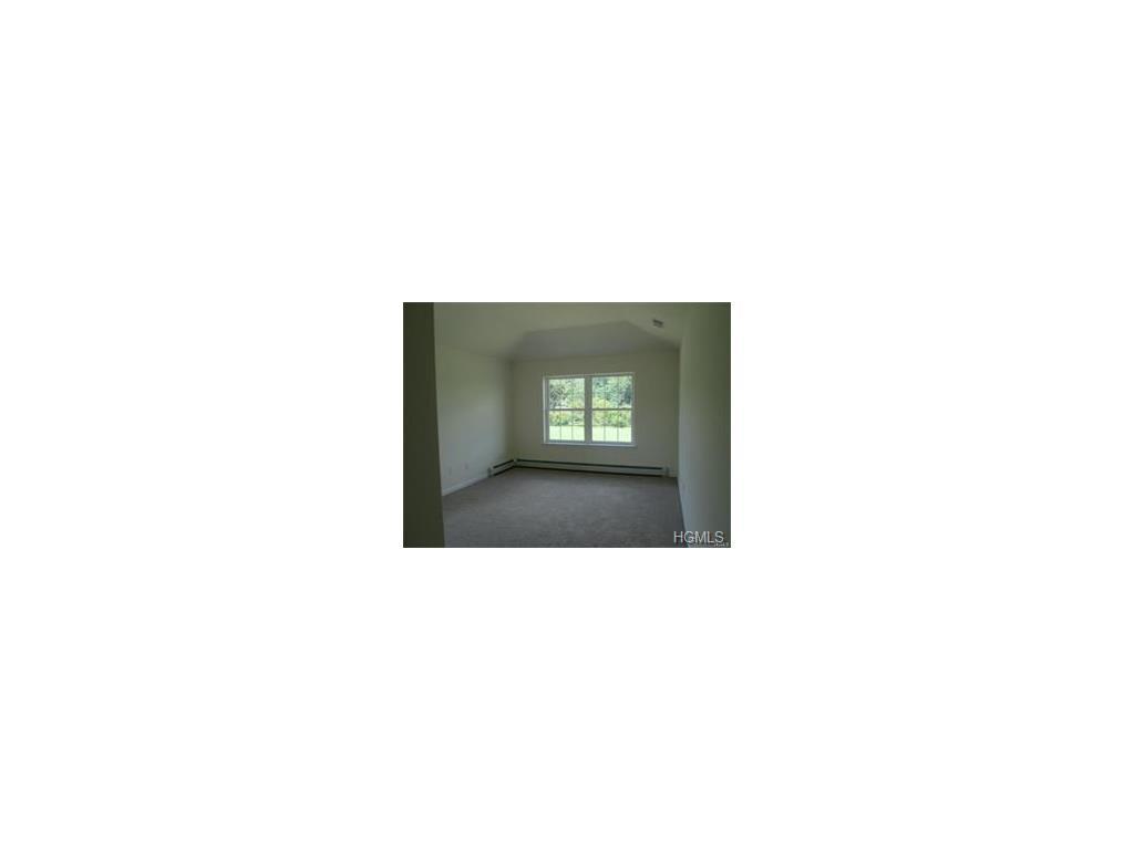 22 Watkins Drive - Photo 1