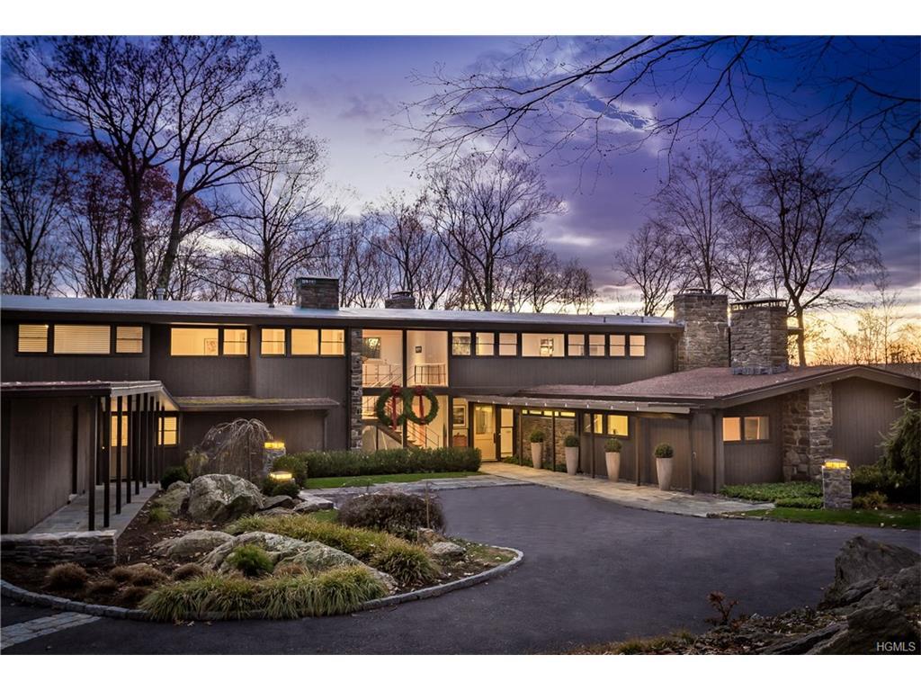 2110 Quaker Ridge Road - Photo 1