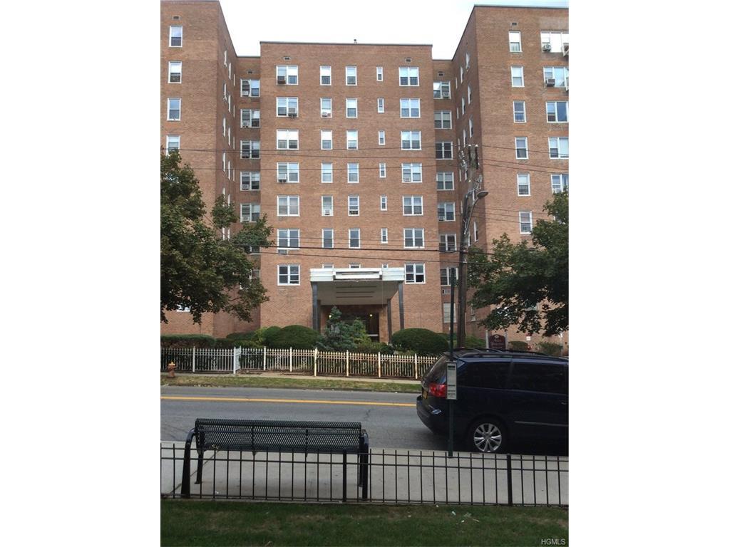 300 Broadway - Photo 1