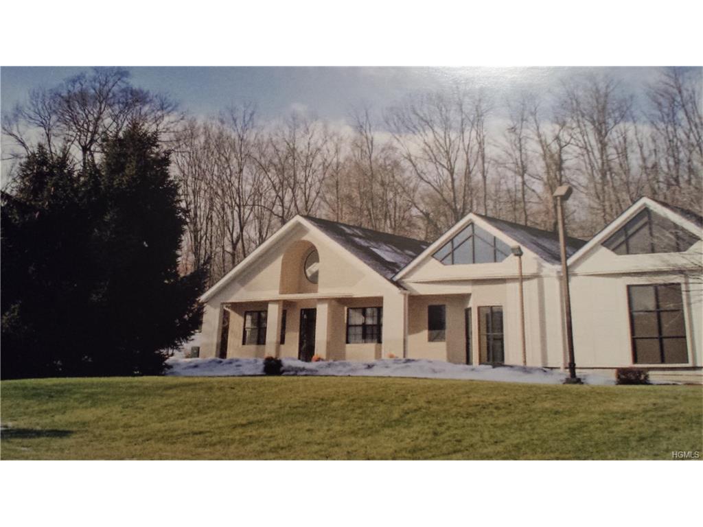 2565 Us Route 9W - Photo 1