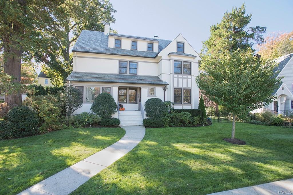 23 Maplewood Street - Photo 1