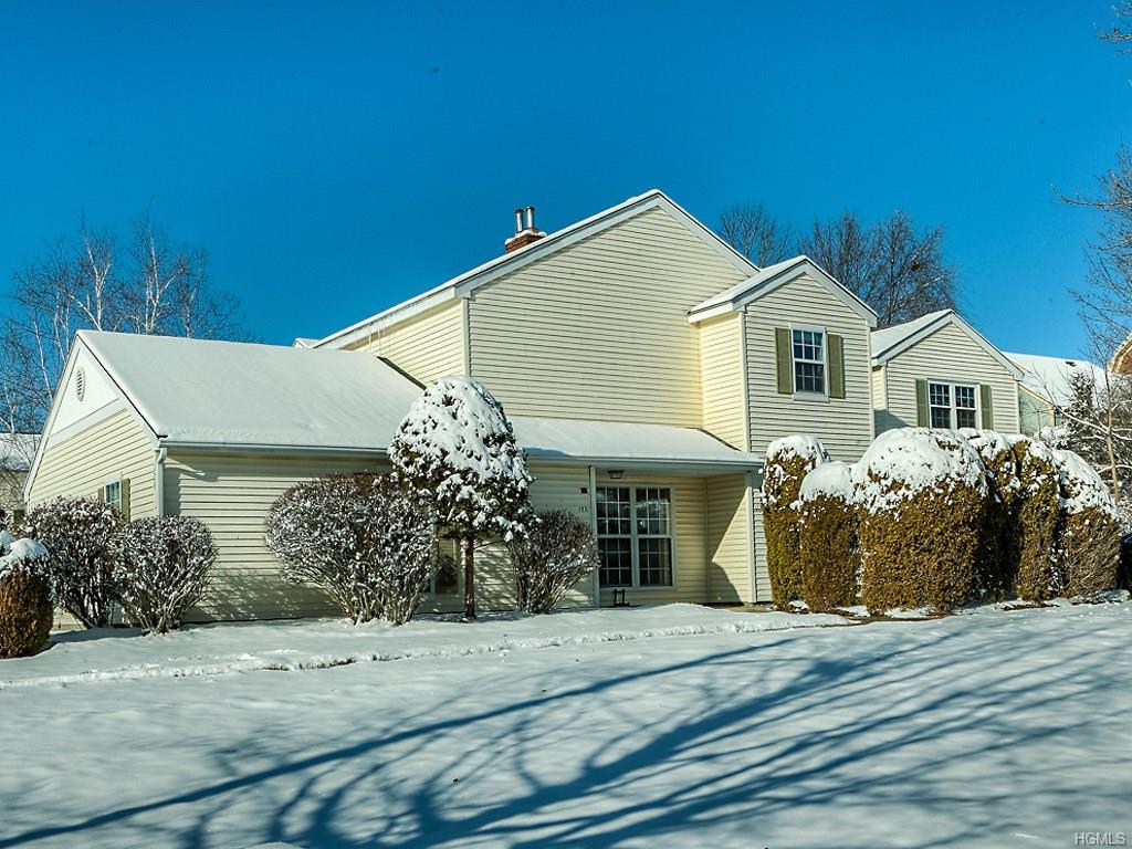 123 Villagegreen Court - Photo 1