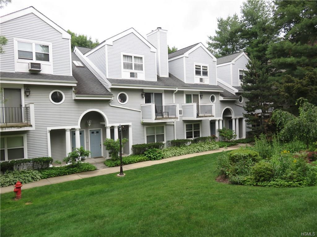 36 Greenridge Avenue - Photo 1