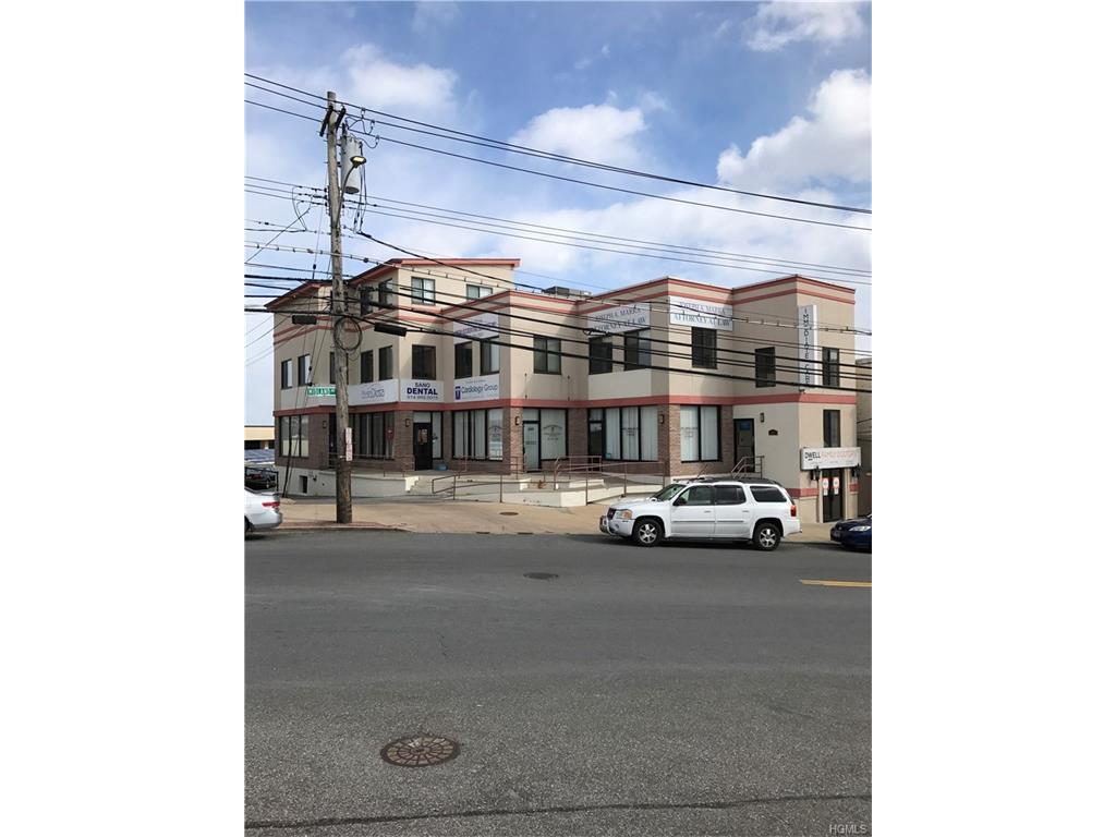 909 Midland Avenue - Photo 1