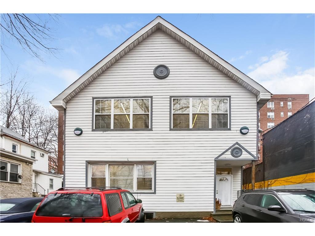 609 Macquesten Parkway - Photo 1