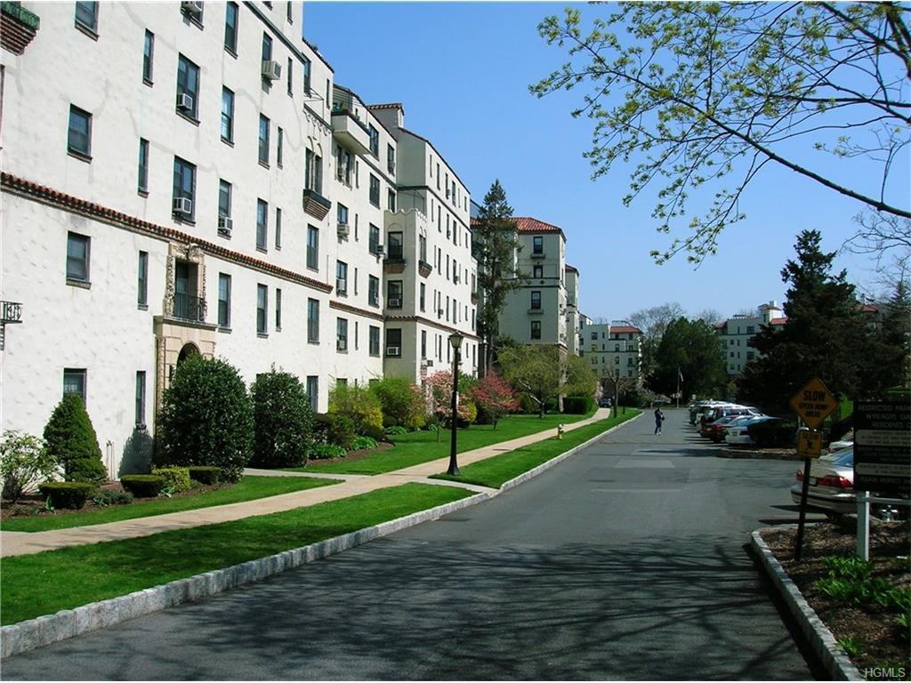 1273 North Avenue - Photo 1