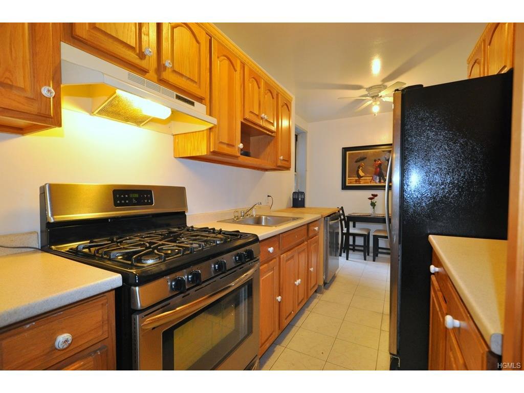 501 Riverdale Avenue - Photo 1