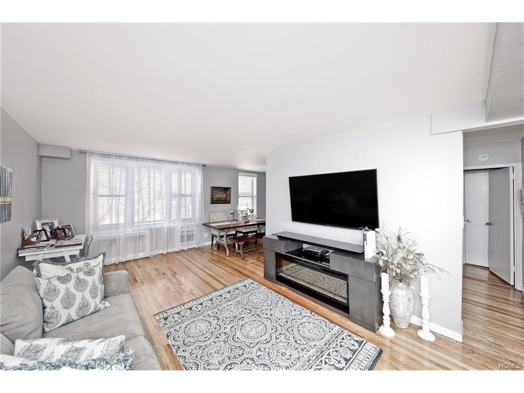 2390 Palisade Avenue - Photo 1