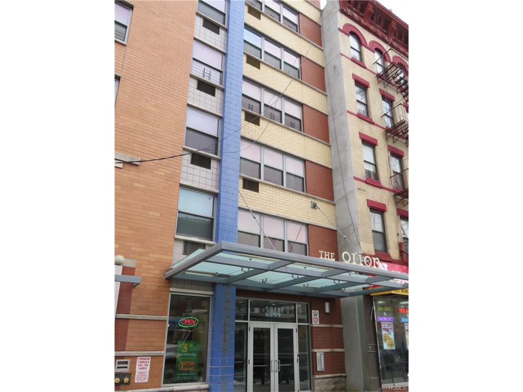 3044 Third Avenue - Photo 1