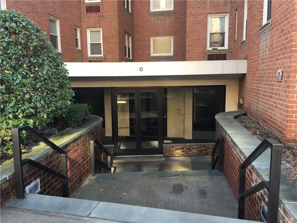 30 Hartsdale Avenue - Photo 1