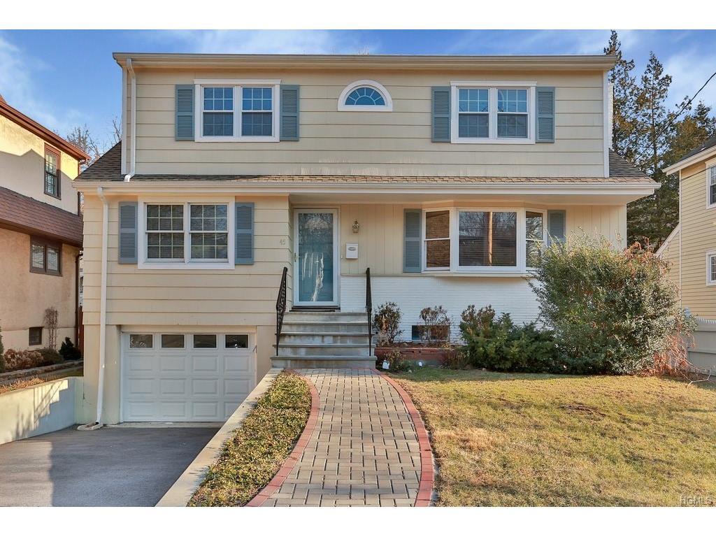 45 Myrtle Boulevard - Photo 1