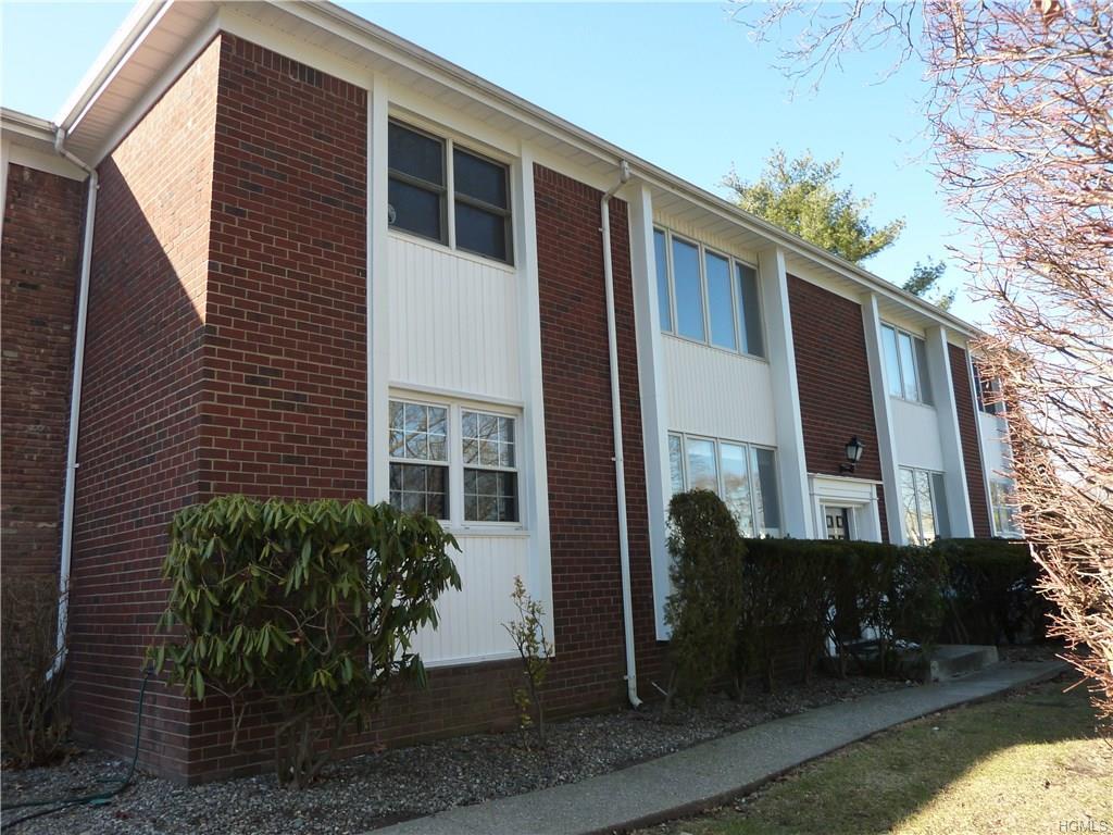 1 Essex Lane - Photo 1