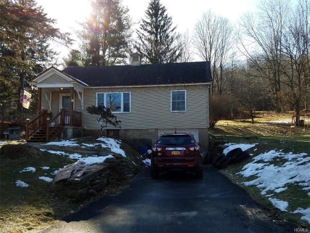 7 Foster Avenue - Photo 1
