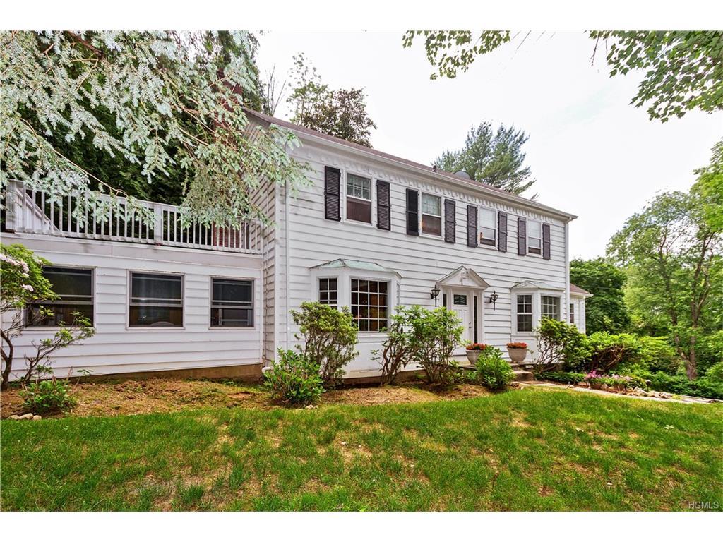 28 Cowdin Circle - Photo 1