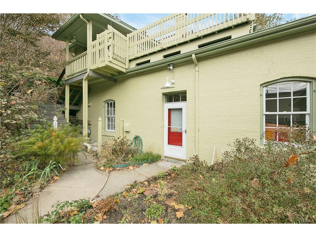 302-306 Piermont Avenue - Photo 1