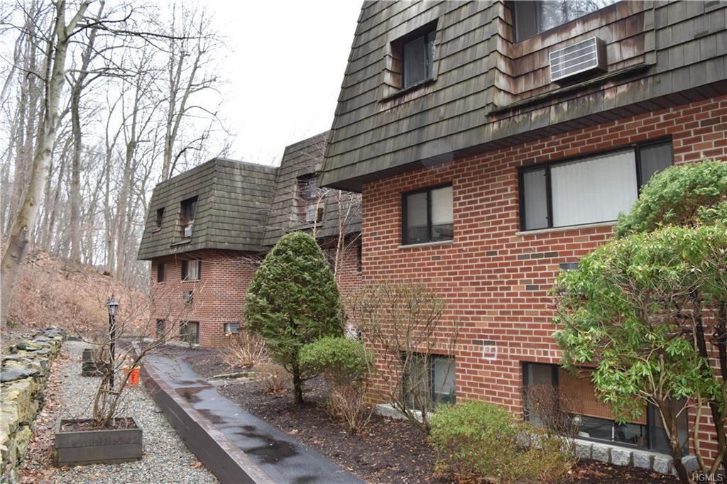 10 Briarcliff Drive - Photo 1