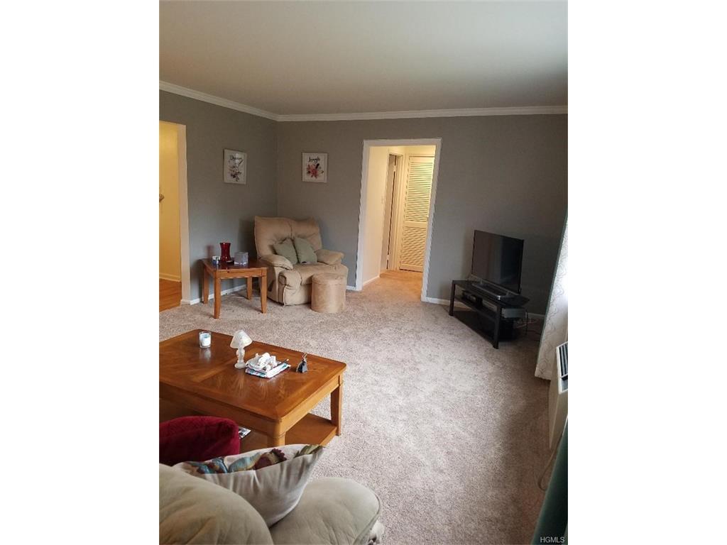 15 Revere Court - Photo 1