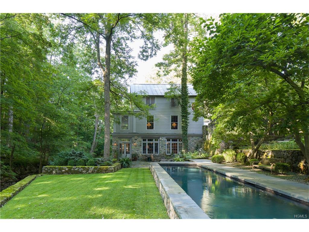 665 Titicus Road - Photo 1