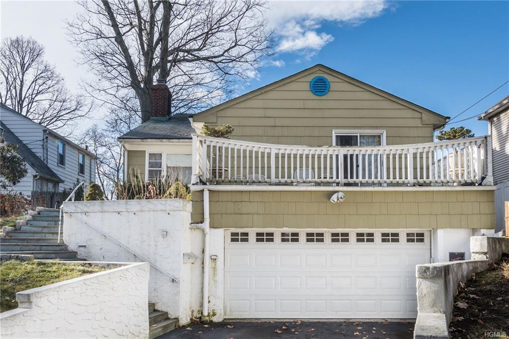 103 Woodcrest Avenue - Photo 1