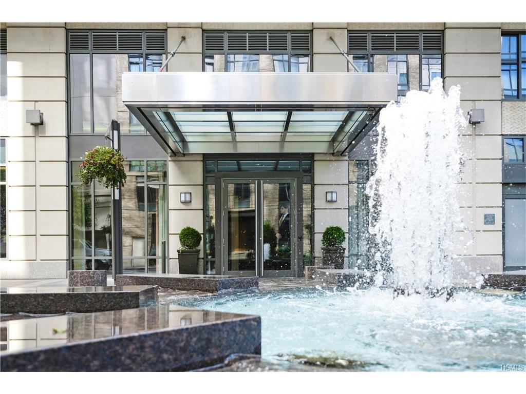 10 City Place - Photo 1