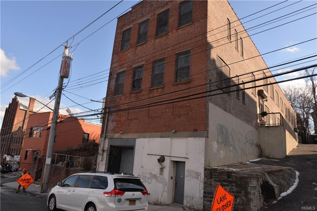 216 Washington Street - Photo 1