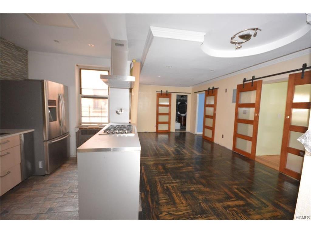 2191 Bolton Street - Photo 1
