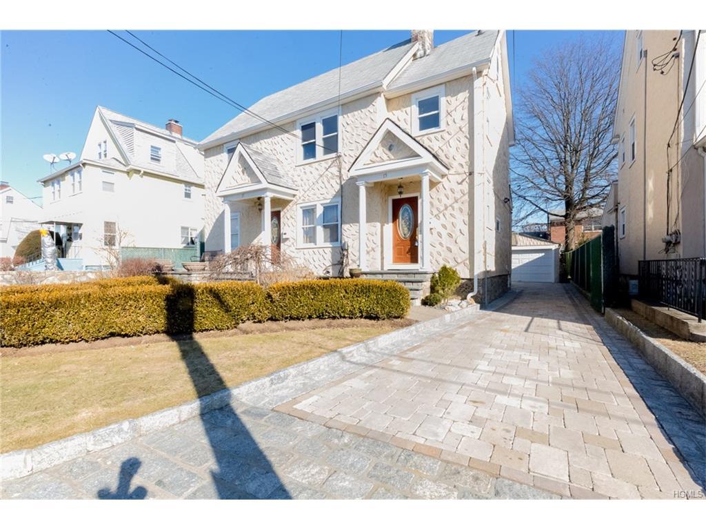 75-77 Batavia Place - Photo 1