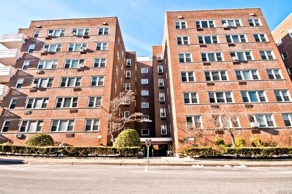 30 Hartsdale Avenue - Photo 1