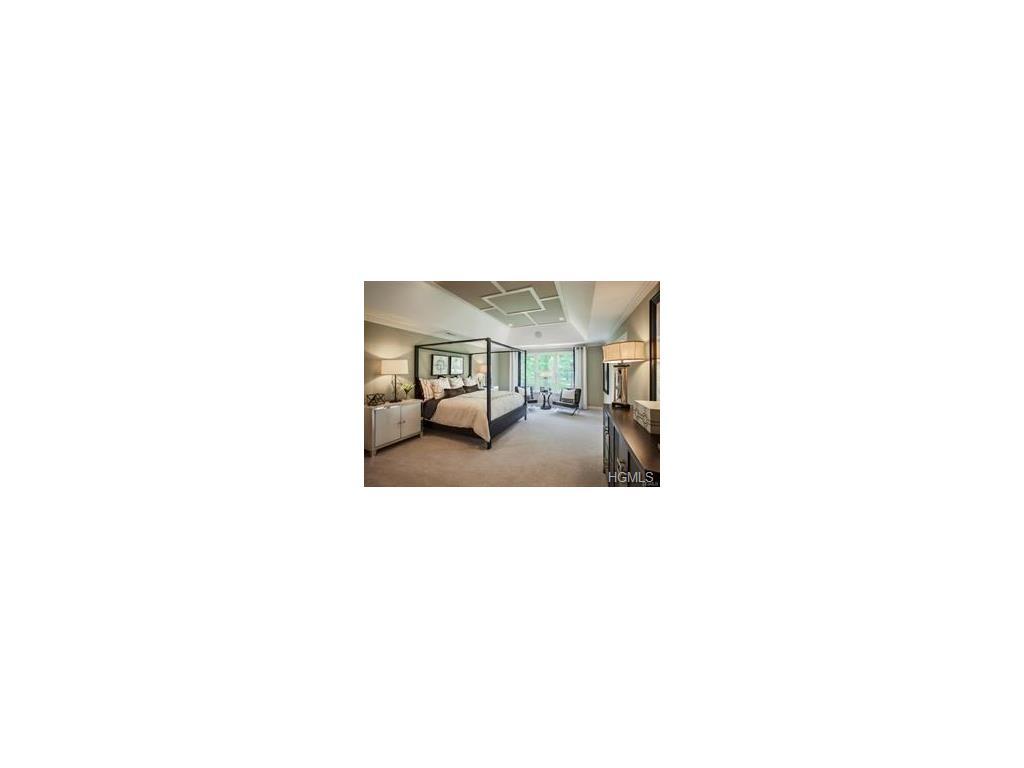 3 Dennis Lane - Photo 1