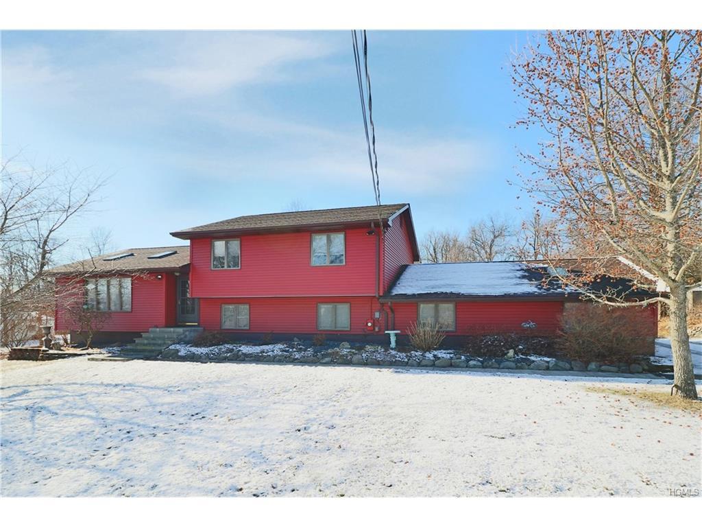 479 Toleman Road - Photo 1