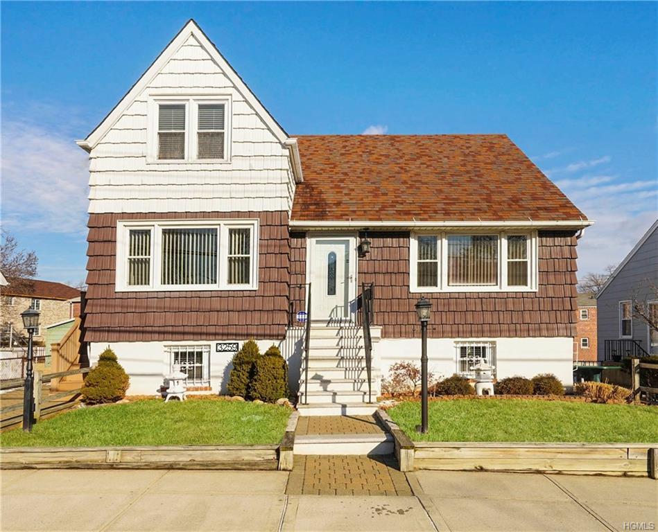 3259 Fairmount Avenue - Photo 1