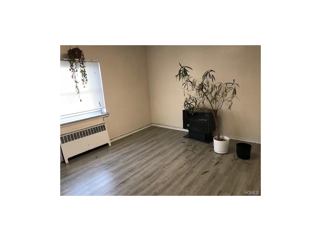 2157 Tomlinson Avenue - Photo 1